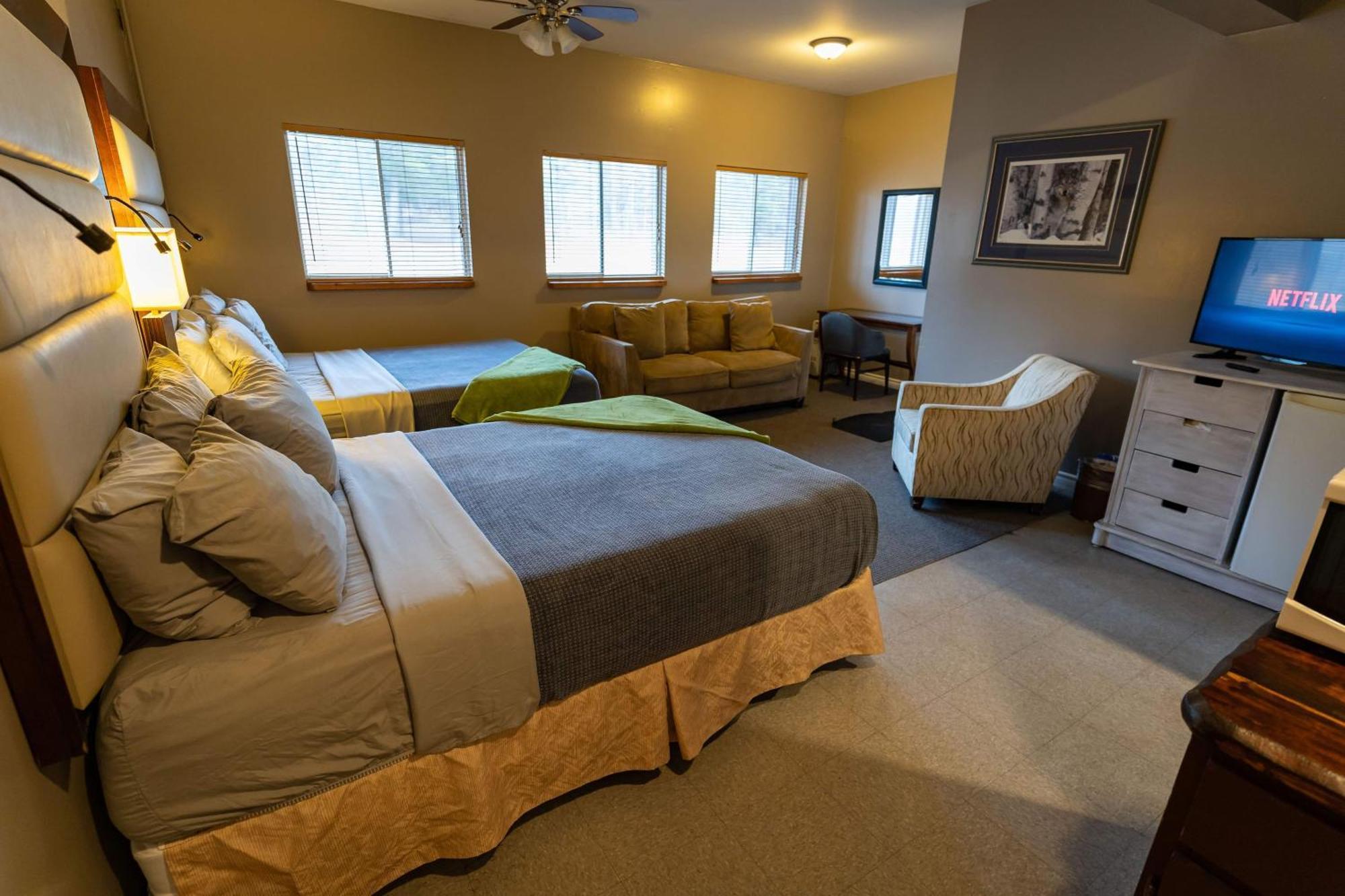 Stoco Lake Lodge Tweed Rum bild